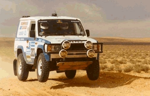 Trooper DAKAR 2.jpg