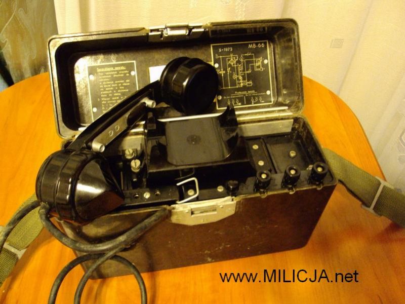 Telefon polowy MB-66.JPG