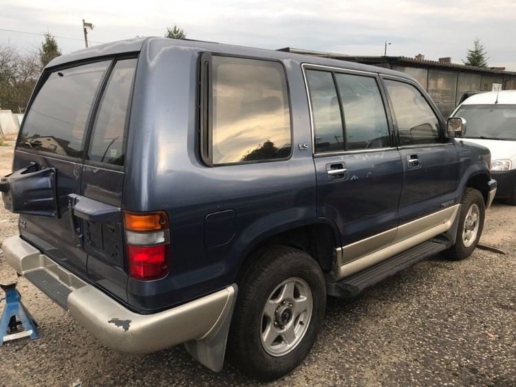 isuzu trooper dohc.jpg